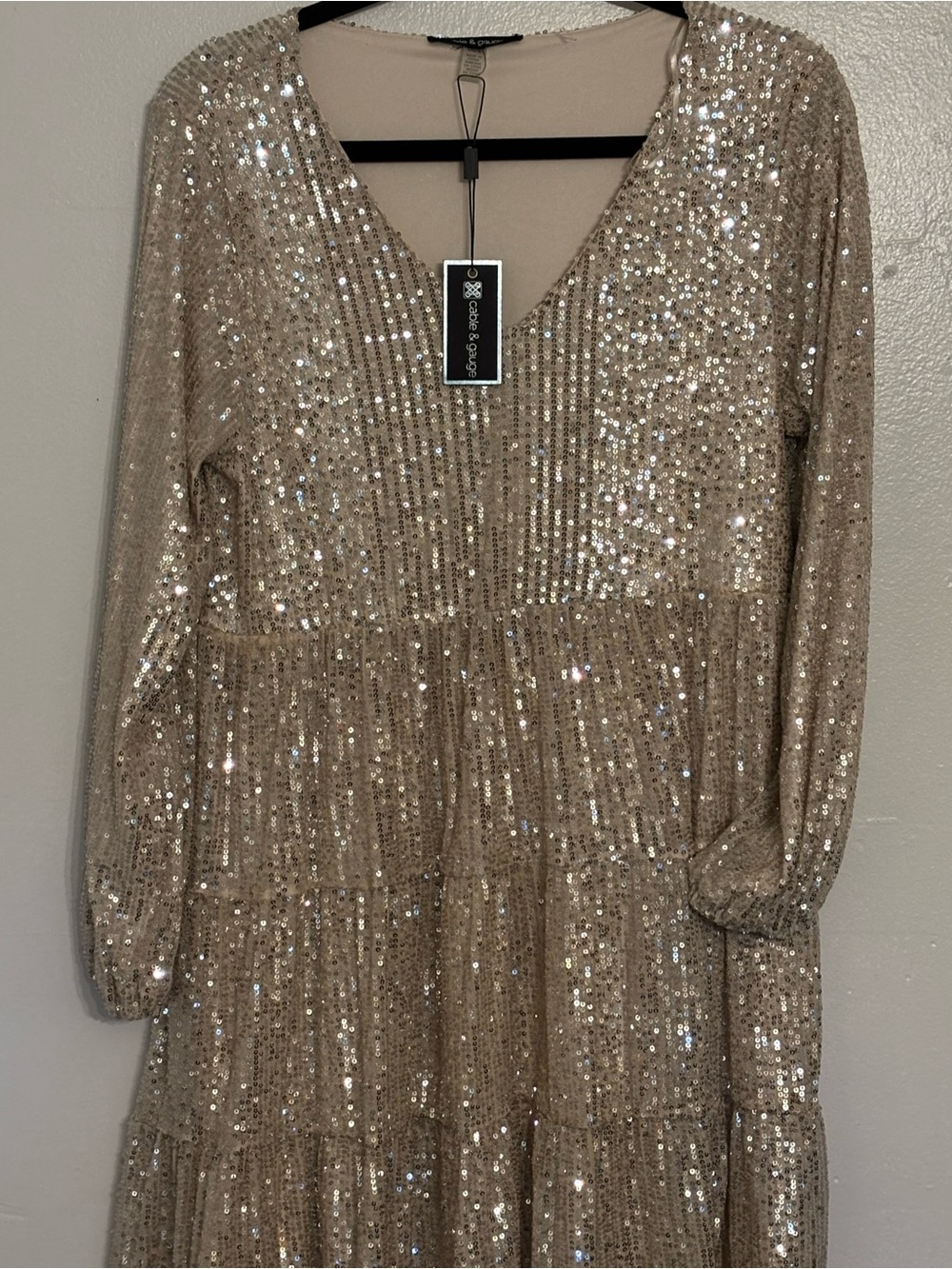 Cable & Gauge Gold Sequin Long Sleeve V-Neck Dress NWT